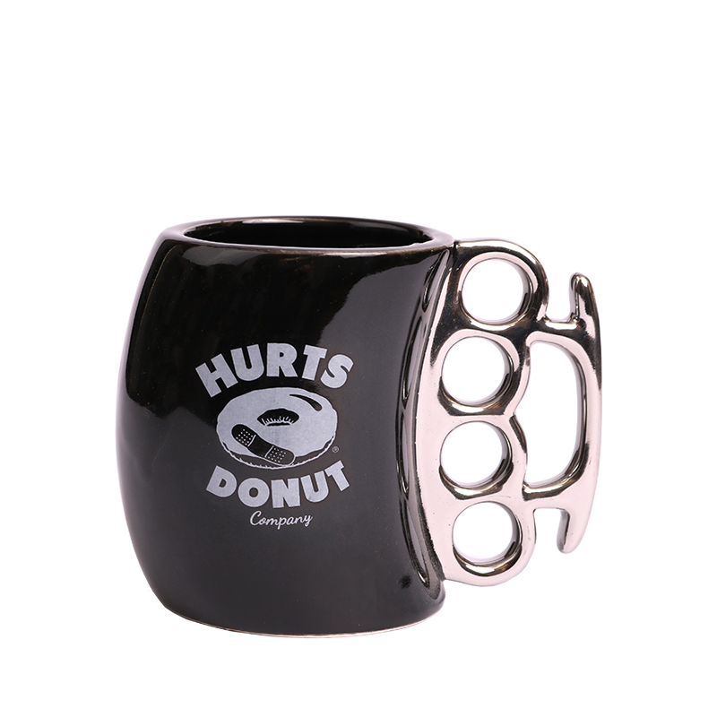 Knuckle Mug